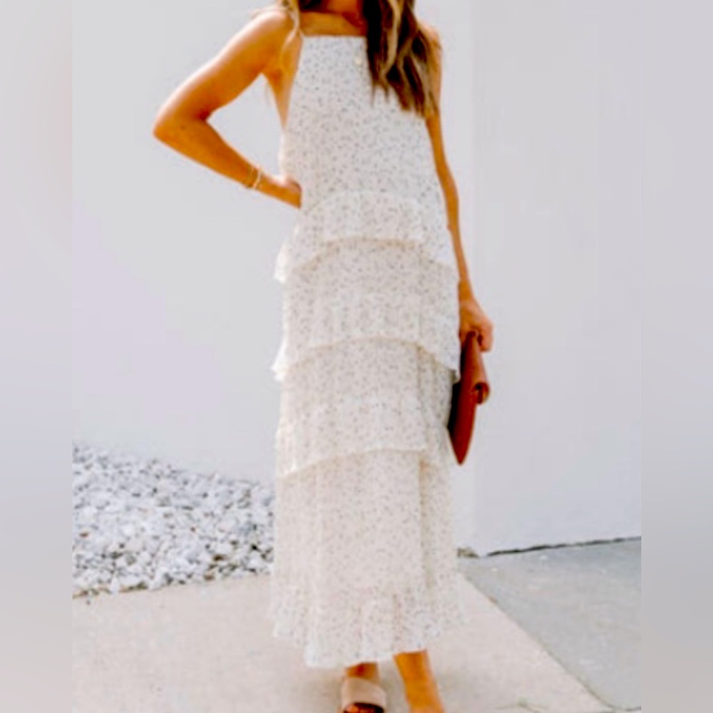 🤍Brand new VICI dress 🤍